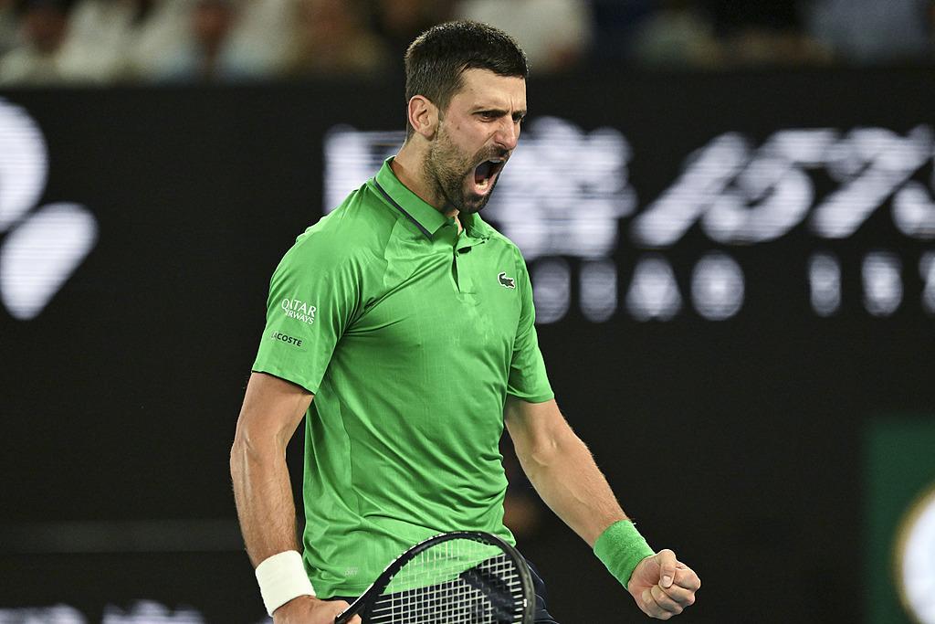 B体育首页-体坛联播｜辛纳坦言德约最伟大，本菲卡希望穆帅再胜皇马